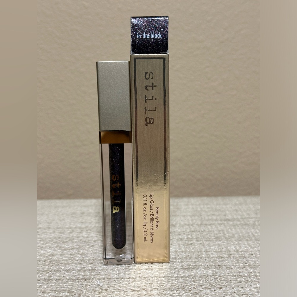 Stila Beauty Boss Lipgloss, In The Black, NIB